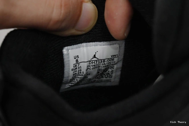 Kicktheory Canvas Jordan Black 4 Air DH7138-006 0727